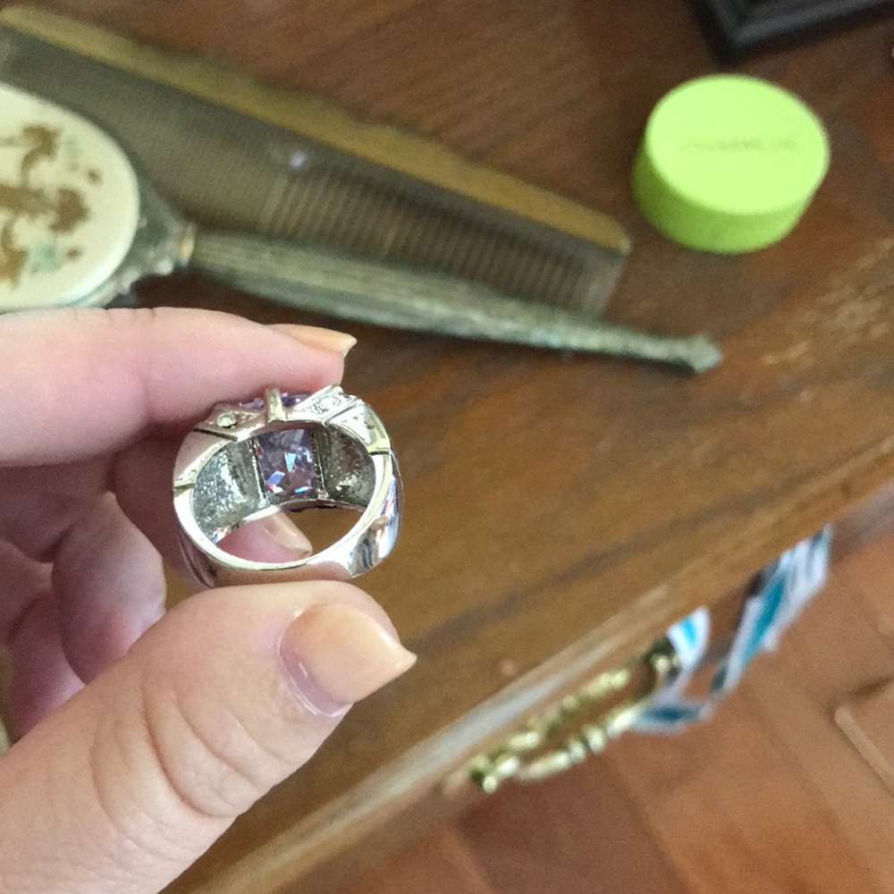 Purple ring - Picture 2 of 2